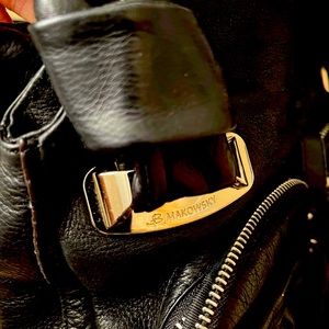 Black authentic leather B Makowski bag